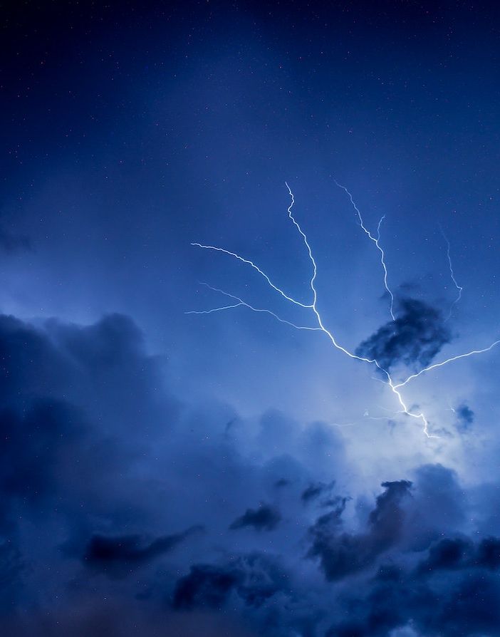 Meteo: tra alba e prima mattina rischio di forti nubifragi con possibili allagamenti