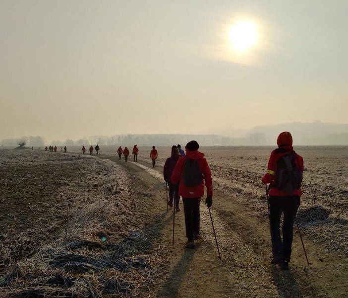 Una delle passeggiate del Nordic Walking Asti