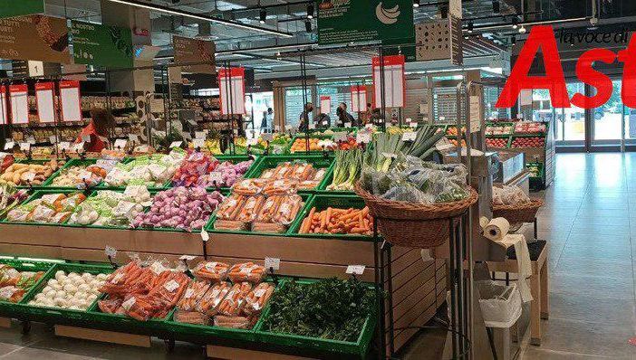 Per Ferragosto il supermercato Nova Coop aperto fino alle 13