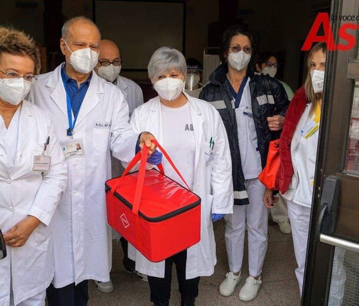 Vaccino anti Covid consegnato all'Asl di Asti