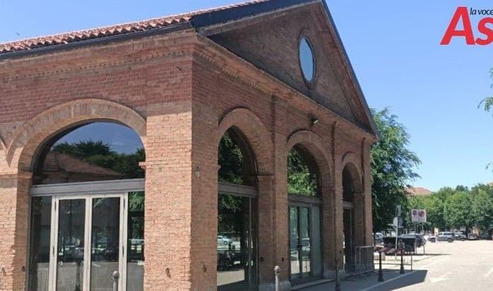 Vaccinazioni, a Nizza in una settimana somministrate 2mila dosi. Domani al Foro Boario se ne prevedono 400