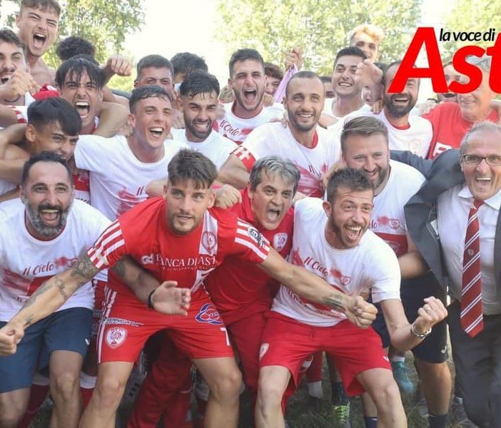 Rasero brinda all'Asti in D con lo champagne. La minoranza: &quot;Quel vino non rappresenta la città. Sarebbe stato un bel segnale brindare con l'Asti&quot;