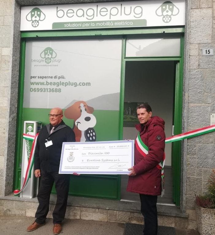 L'inaugurazione del negozio BeaglePlug