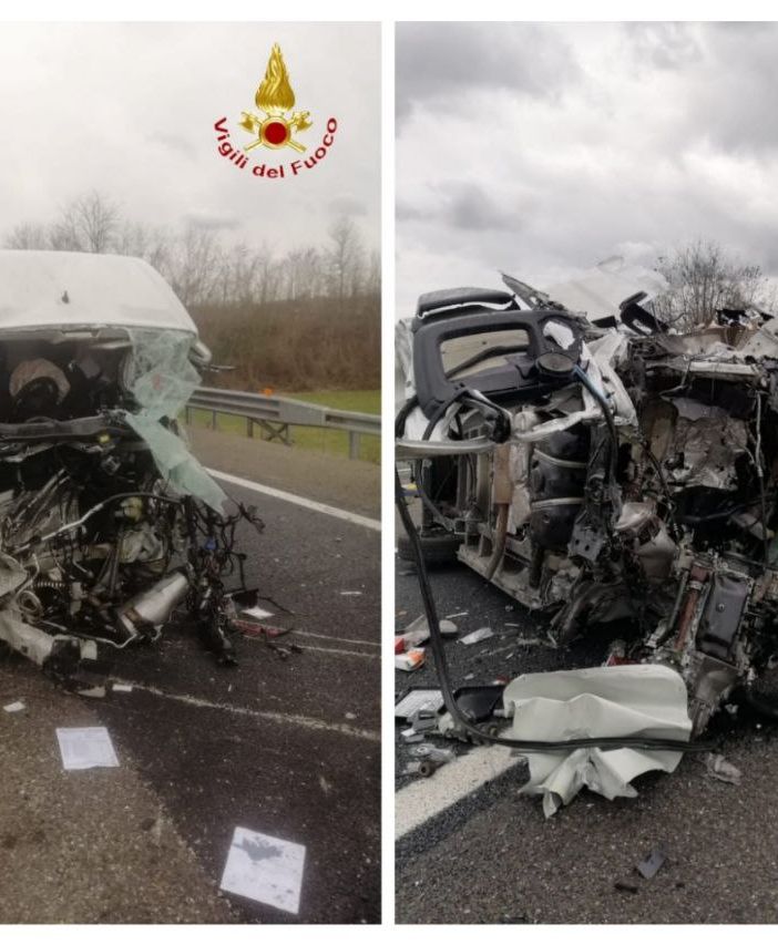Il furgone guidato dalla giovane vittima dell'incidente