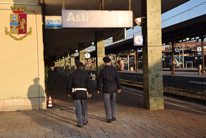 Agenti Polfer alla Stazione di Asti