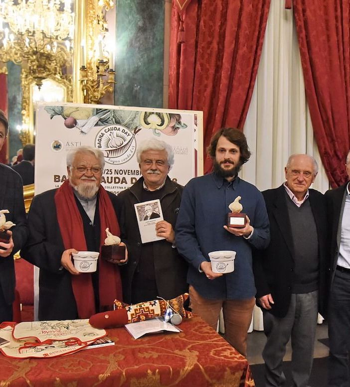 Il conferimento del premio Testa d'Aj (foto Bagna Cauda Day)