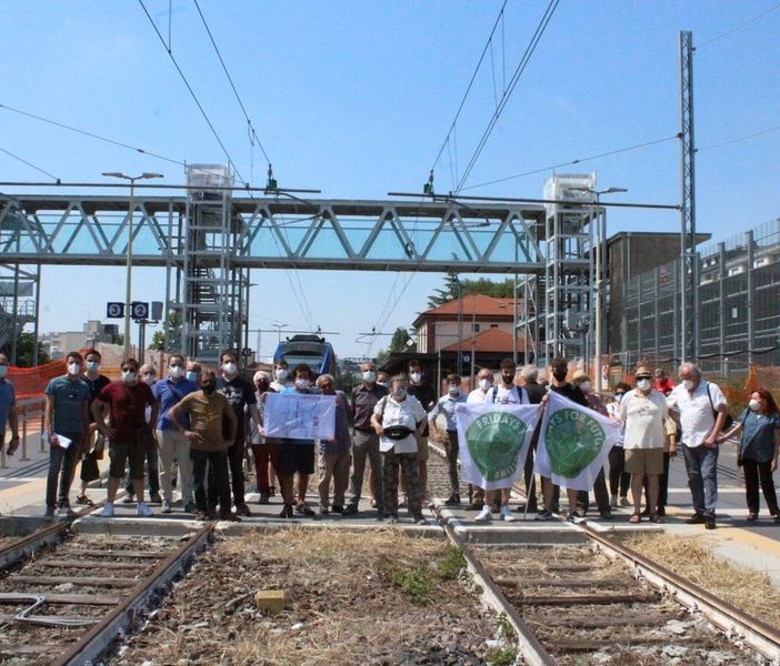 Ad Alba il sit-in per la riattivazione del collegamento ferroviario con Asti