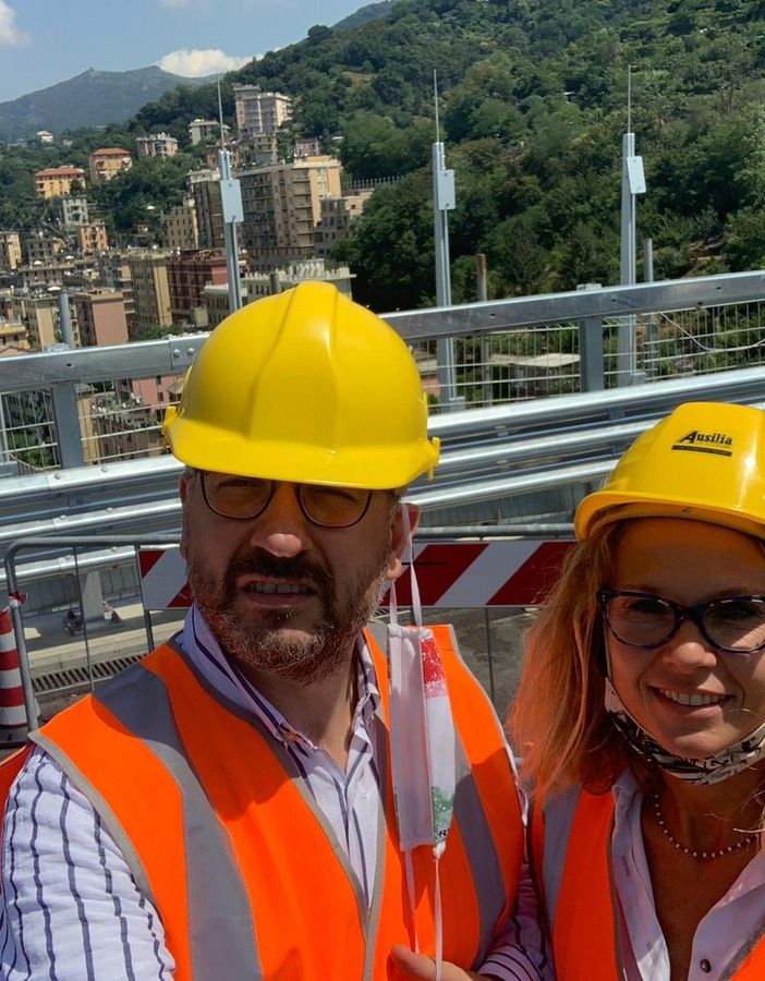 Il sindaco Rasero e l'assessore Morra a Genova, in visita al nuovo Ponte