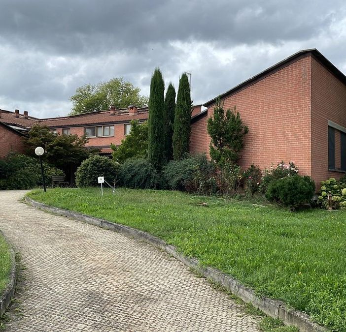 Lavori alla residenza per anziani &quot;Il giardino&quot; di Castelnuovo Belbo. I residenti temporaneamente trasferiti
