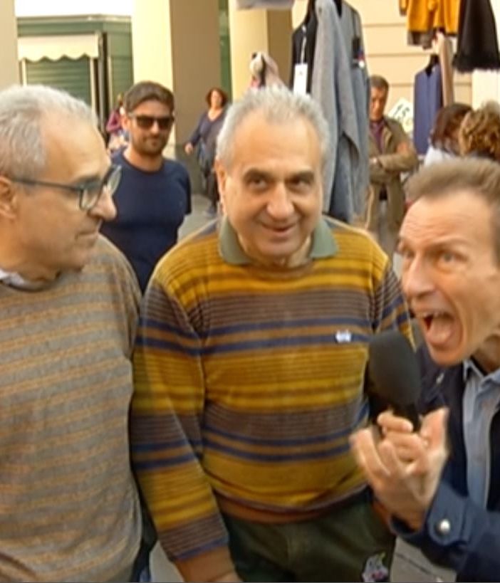 Un frame da Striscia la notizia con Militello e i gemelli astigiani Bugnano