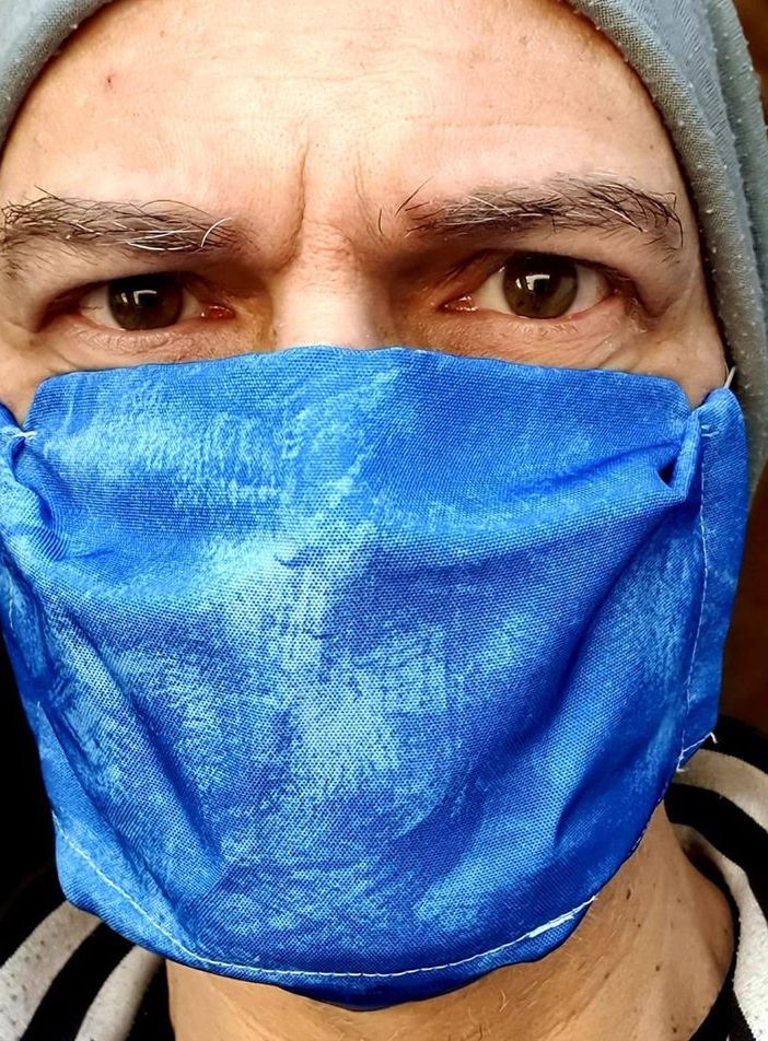 Essere artisti è un mestiere vero. Basta chiedere di lavorare gratis! La professione non va svilita, occorre tenerla presente nei vari decreti