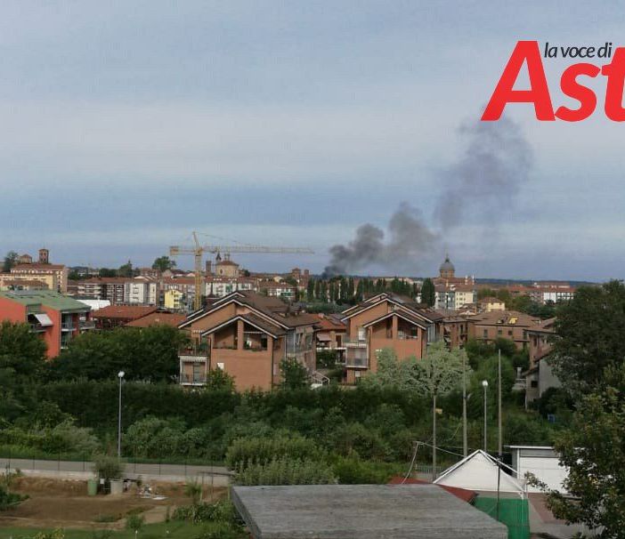 Asti: ancora un rogo al campo nomadi di via Guerra