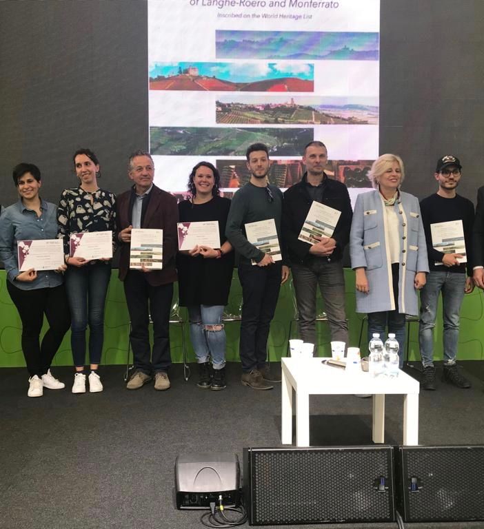 Noemi Costa, Marianna Mida, Samantha Panfilio, Mauro Trinchero- i fotografi Leonardo Fazio, Maurizio Milanesio e Andrea Pagano, gli assessori regionali Antonella Parigi, Giorgio Ferrero, il presidente dell’Associazione per Patrimonio dei Paesaggi Vitivinicoli di Langhe-Roero e Monferrato Gianfranco Comaschi