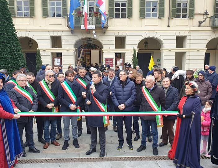 Foto tratte dal profilo Facebook del sindaco