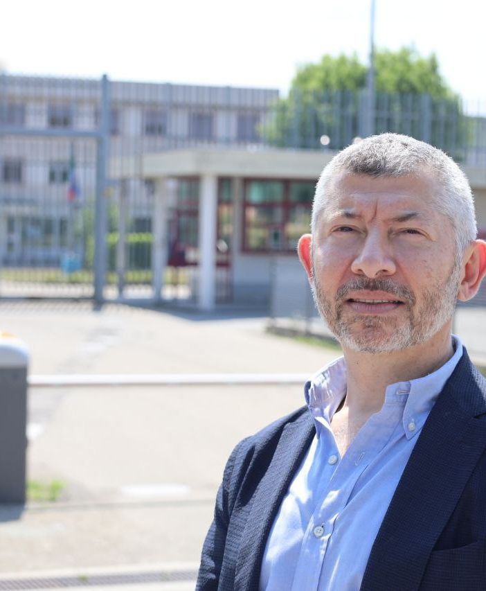 L'On. Scalfarotto ritratto (ph. Merfephoto) in occasione di una sua visita al carcere di Asti