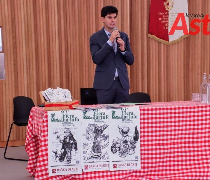 Il sindaco Orecchia alla presentazione (MerfePhoto)