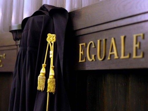 Rapina alla Carige di Alassio, 6 anni a testa per i due rapinatori astigiani