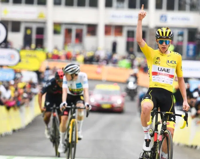Il Tour de France passa dall'Astigiano. Le strade chiuse a Canelli