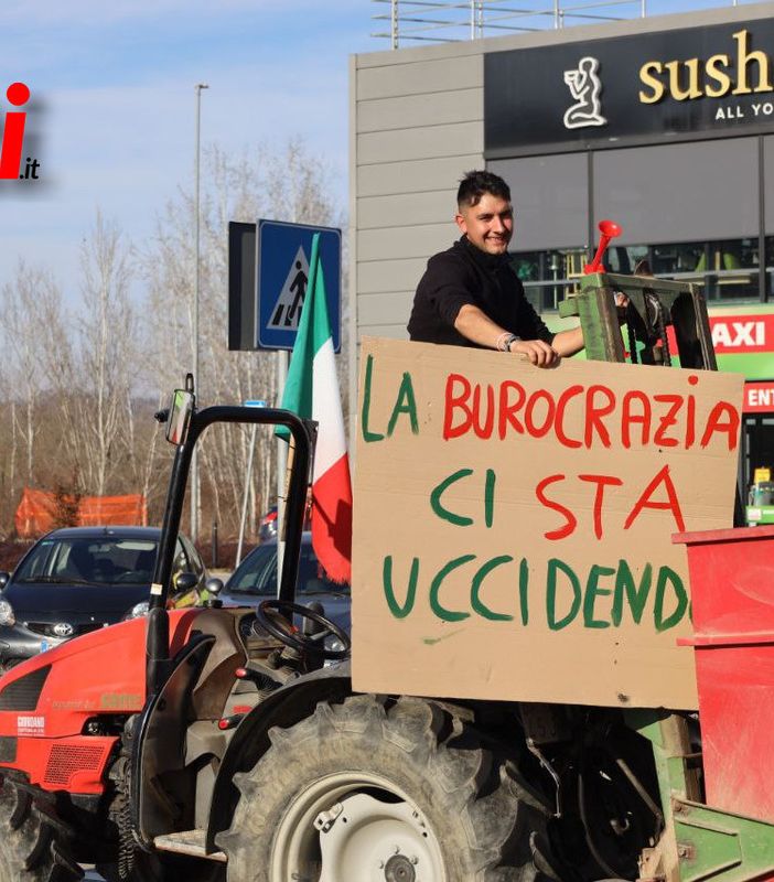 La protesta dei trattori ad Asti (Merphefoto)