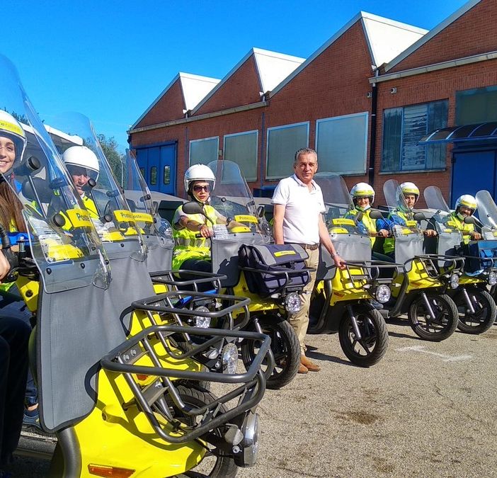 Con Poste Italiane una ripartenza sempre più green anche ad Asti. In servizio 11 nuovi tricicli elettrici