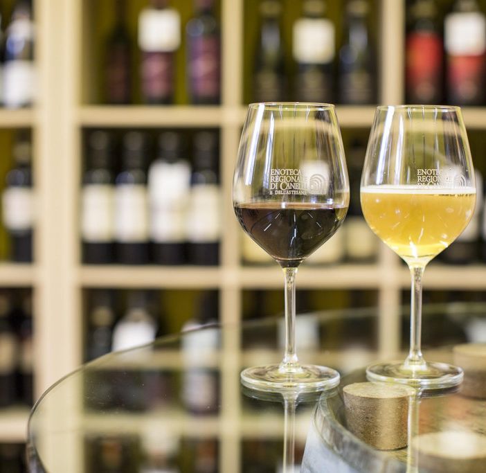 Canelli brinda alle Feste con eventi ogni domenica