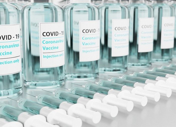 Covid, nell'Astigiano altri 563 positivi, 5 decessi e 633 guarigioni