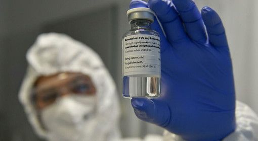 Vaccini, Magrini (Aifa): &quot;Non ci sarà quarta dose, ma si va verso un richiamo annuale&quot;