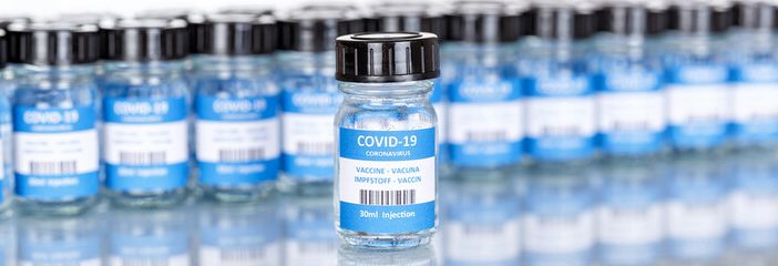 Dietrofront della Regione. Riprese le vaccinazioni di AstraZeneca dopo individuazione lotto Abv5811