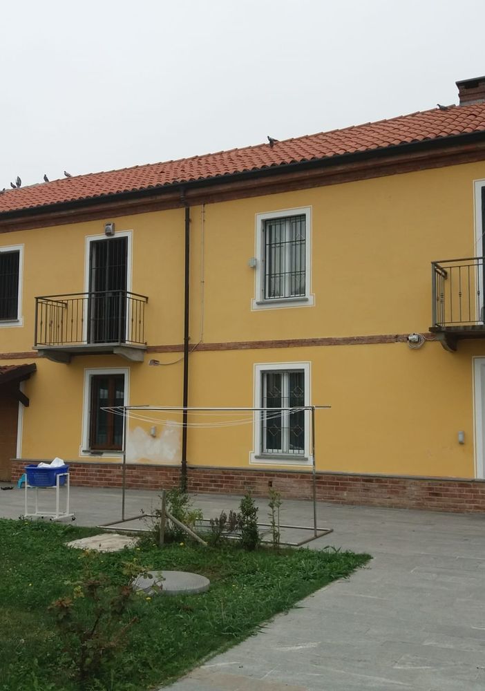 Confiscati beni per tre milioni di euro a nomade di Asti, provento di reati e numerose rapine in villa