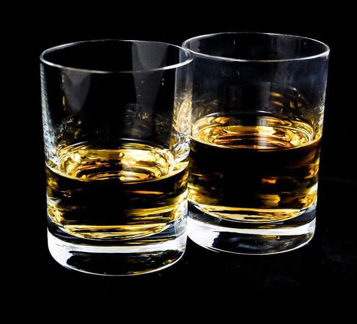 Rum pregiati: aumentano le vendite online