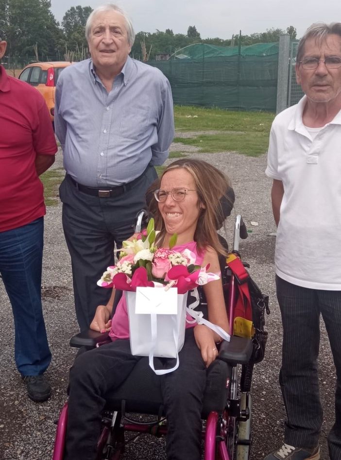 L'assessore Eleonora Zollo con i rappresentati degli orti