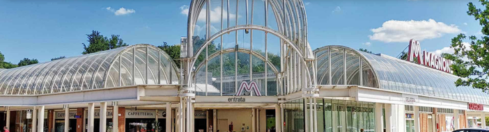 Il centro commerciale Magnone (immagine di repertorio)