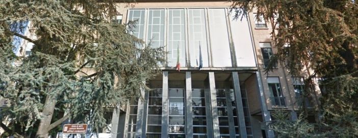 "La giunta Rasero vuole cancellare Nelson Mandela perché non è astigiano" "La giunta Rasero vuole cancellare Nelson Mandela perché non è astigiano"