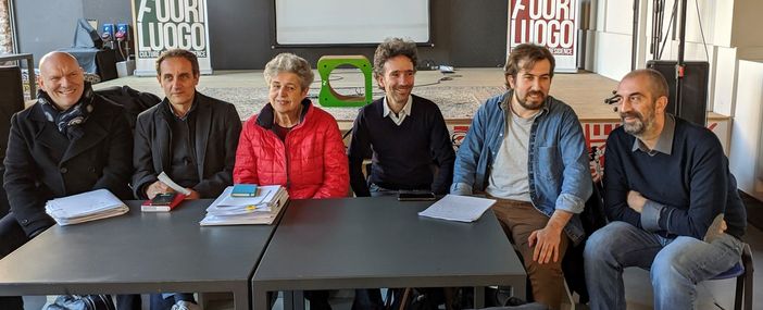 Foto d'archivio, scattata in periodo pre covid-19, che ritrae alcuni dei consiglieri di minoranza firmatari del documento Foto d'archivio, scattata in periodo pre covid-19, che ritrae alcuni dei consiglieri di minoranza firmatari del documento