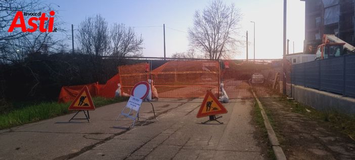 Il cantiere di via Ceca Il cantiere di via Ceca