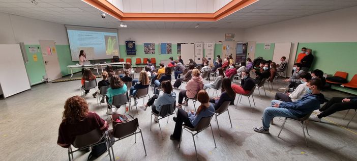 Scuola: il Pellati di Nizza alla conferenza 'Ambientiamoci' promossa da Rotary