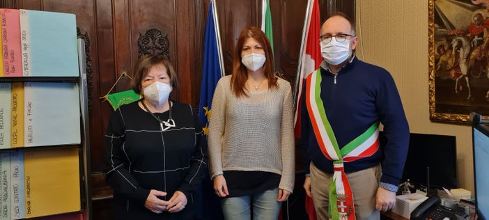 L'attrice Giada Dovico ricevuta in municipio dopo il premio &quot;Vincenzo Crocitti International&quot;