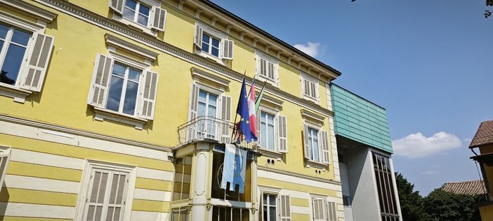 Canelli, il Comune sostiene con un bando le piccole imprese del commercio e della ristorazione