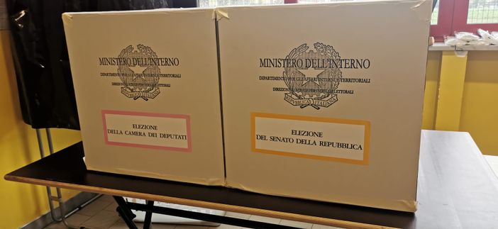 Urne pronte nei seggi