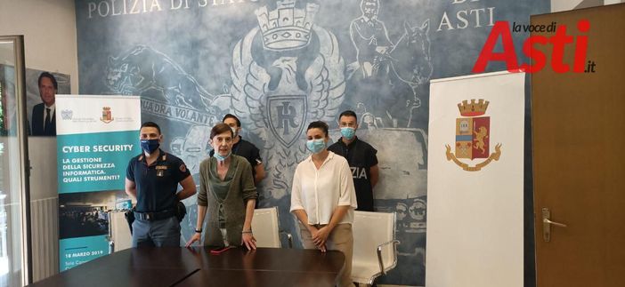 Asti: in manette il ladro seriale di dehor. È un pregiudicato astigiano 54enne. In casa aveva anche sette piante di marijuana