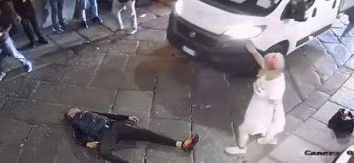 Ancora una rissa al Barcelona. Il video diventato virale, mostra scene particolarmente violente