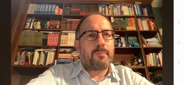 Oltre 100 volontari in collaborazione con la Caritas per le consegne a domicilio di cibo e farmaci, agevolazioni per partite iva e ristoratori Oltre 100 volontari in collaborazione con la Caritas per le consegne a domicilio di cibo e farmaci, agevolazioni per partite iva e ristoratori