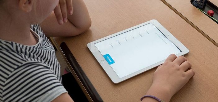 Piano straordinario per la didattica online. La Regione impegna 32milioni di euro per collegare scuole a studenti Piano straordinario per la didattica online. La Regione impegna 32milioni di euro per collegare scuole a studenti