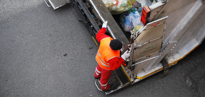 Raccolta verticale rifiuti, Bosia e Bego: "Fermatevi, prima che sia troppo tardi" Raccolta verticale rifiuti, Bosia e Bego: "Fermatevi, prima che sia troppo tardi"