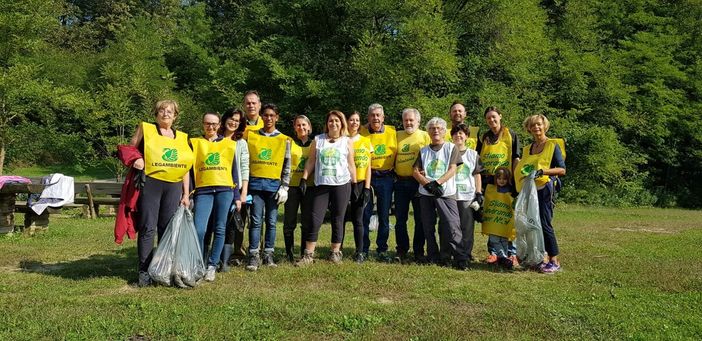 I volontari “Puliamo le Frazioni” I volontari “Puliamo le Frazioni”