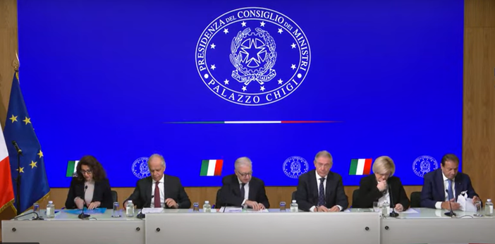 Via al terzo mandato per i sindaci fino a 15mila abitanti, nessun limite sotto i 5mila Via al terzo mandato per i sindaci fino a 15mila abitanti, nessun limite sotto i 5mila