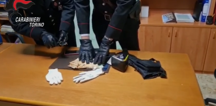 Il ritrovamento dei soldi, frutto della rapina