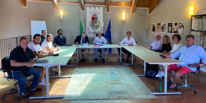 Prima riunione per la nuova giunta Prima riunione per la nuova giunta