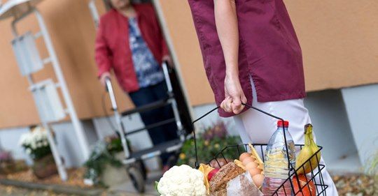 Ottimi riscontri, anche dal punto di vista dei rapporti umani, per la “Spesa a domicilio”