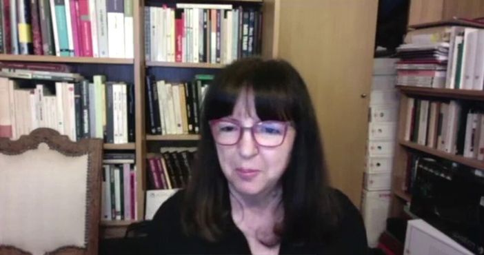 La professoressa Tarpino La professoressa Tarpino